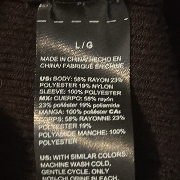 NWOT Women’s White House Black Market Pleated
Sleeve Sweater Dress Size Large - Picture 12 of 12